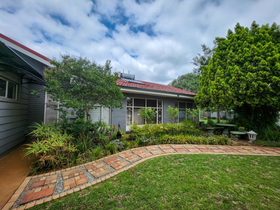 3 Bedroom Property for Sale in Stilfontein Ext 4 North West